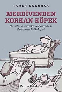 Merdivenden Korkan Köpek