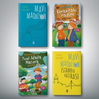 Mavi Madalyon Serisi Seti (4 Kitap)